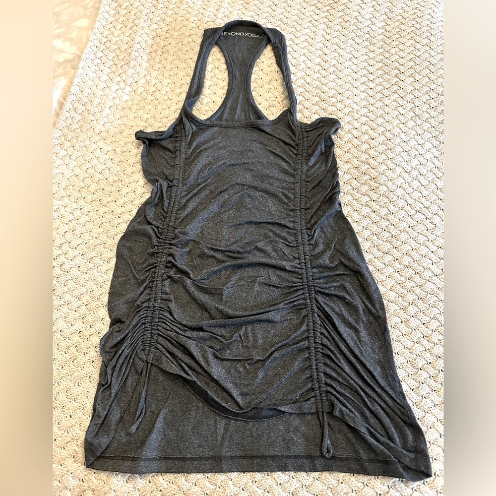Beyond Yoga racerback yoga tank top. Slate gray. Small
